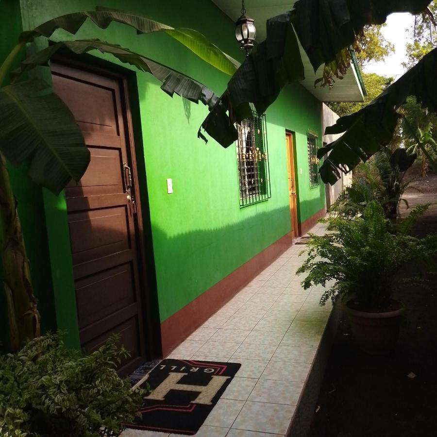 Cocos Hostel Moyogalpa Exterior photo