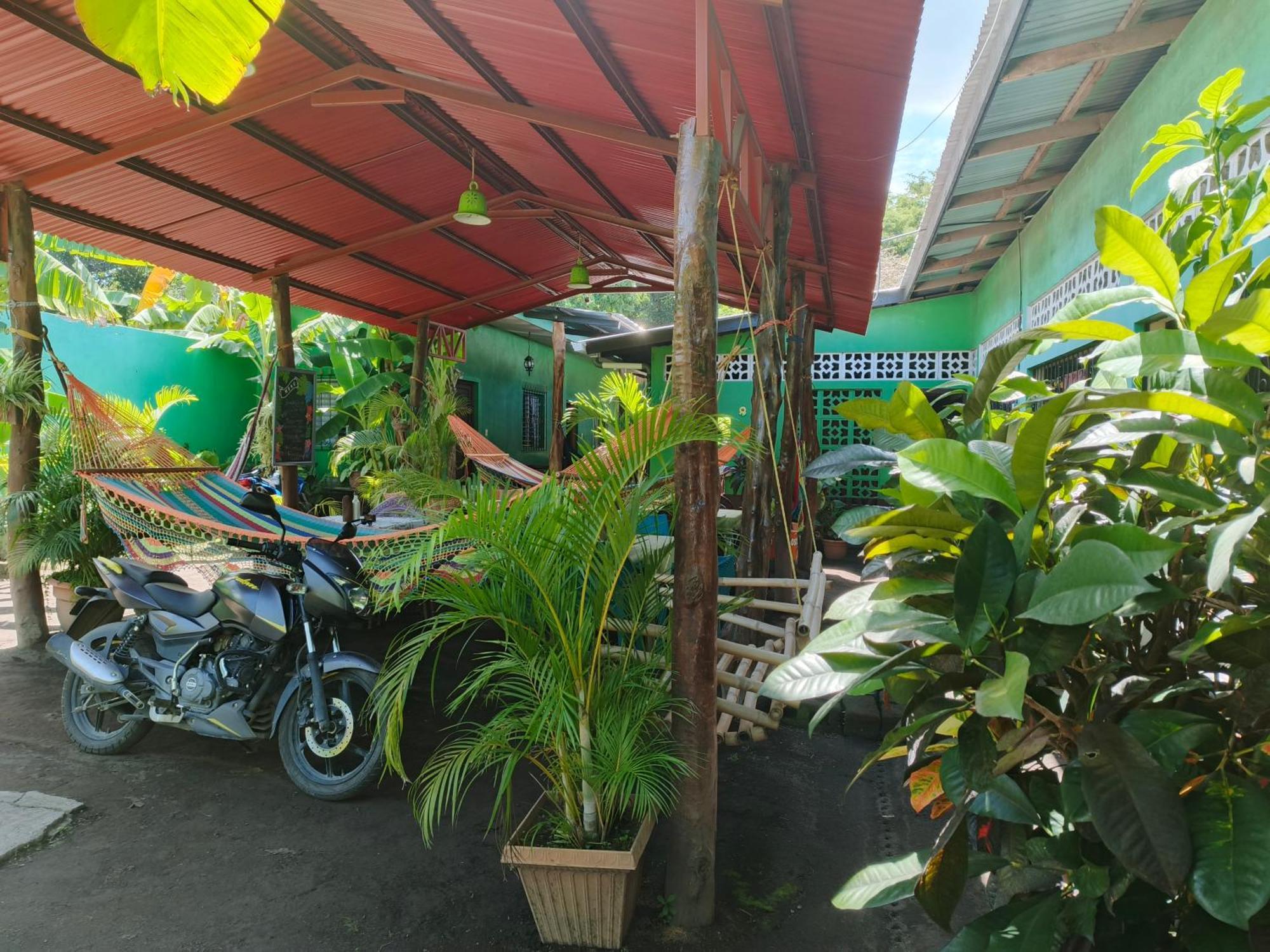 Cocos Hostel Moyogalpa Exterior photo